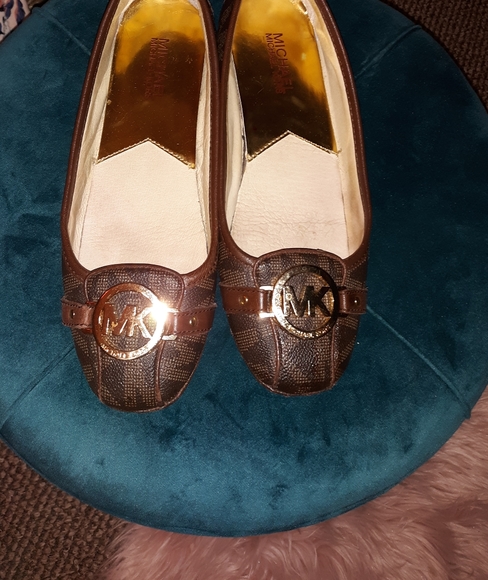 🦋Michael Kors flats - Picture 2 of 8